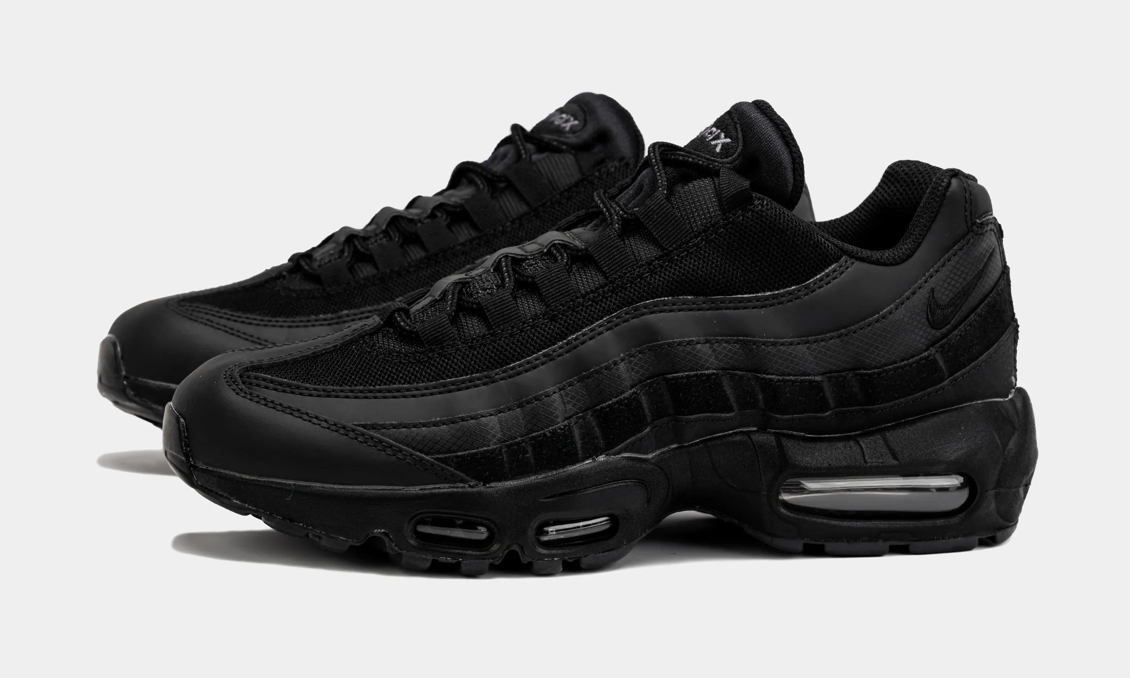 Air Max 95 Essential Mens Running Shoes (Black)