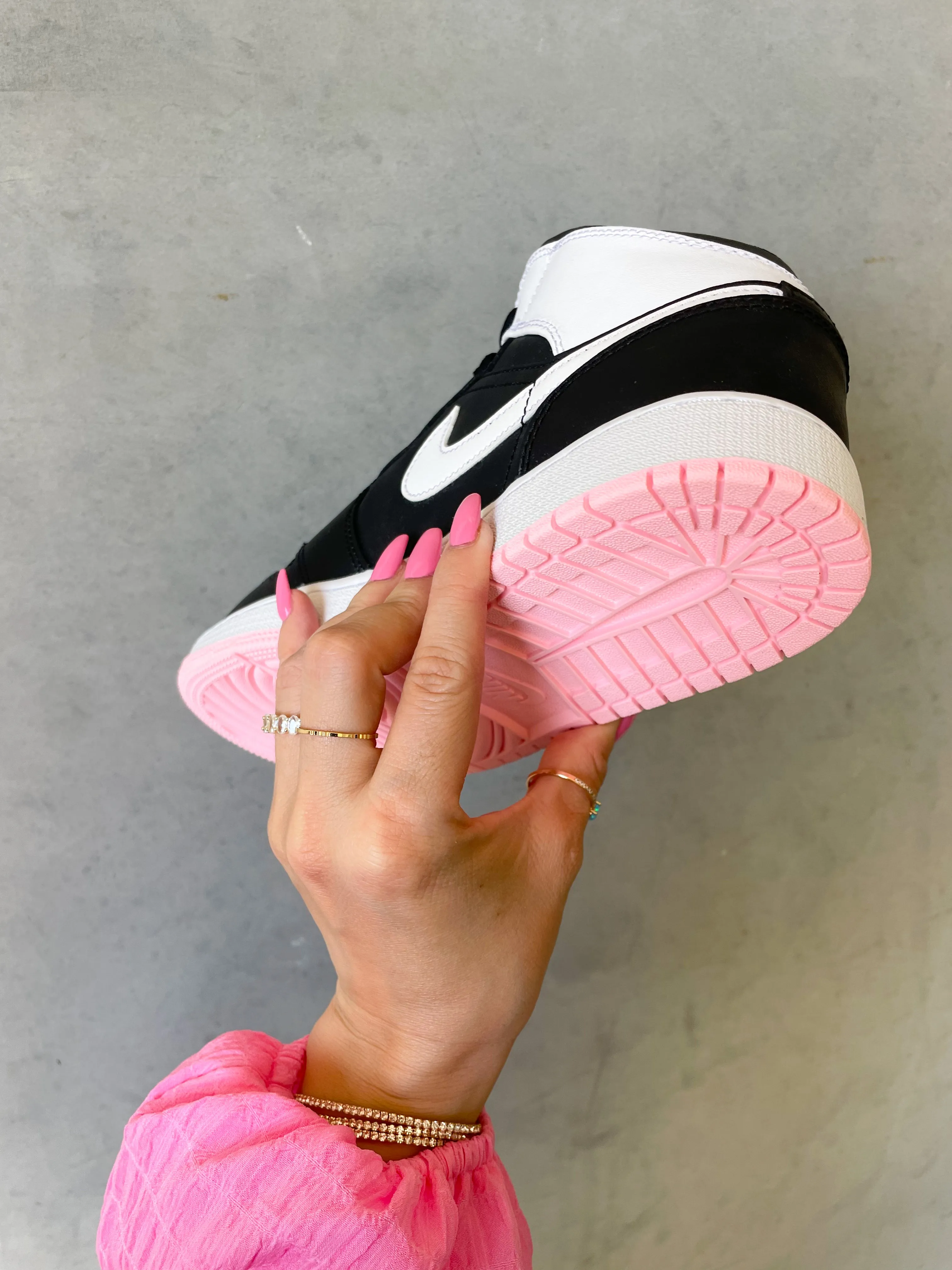 Bubblegum Pink Bottom Swarovski Women’s Air Jordan 1 Mid Shoes