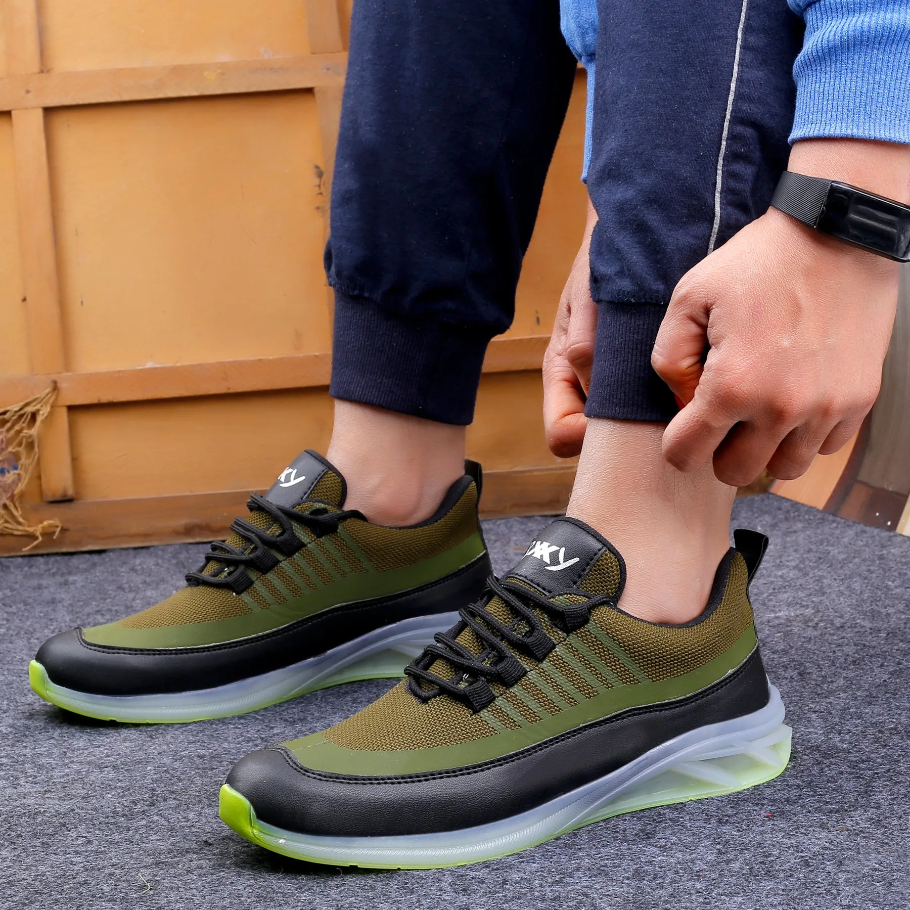 Bxxy Latest Sports Running Outdoor Shoes For Men