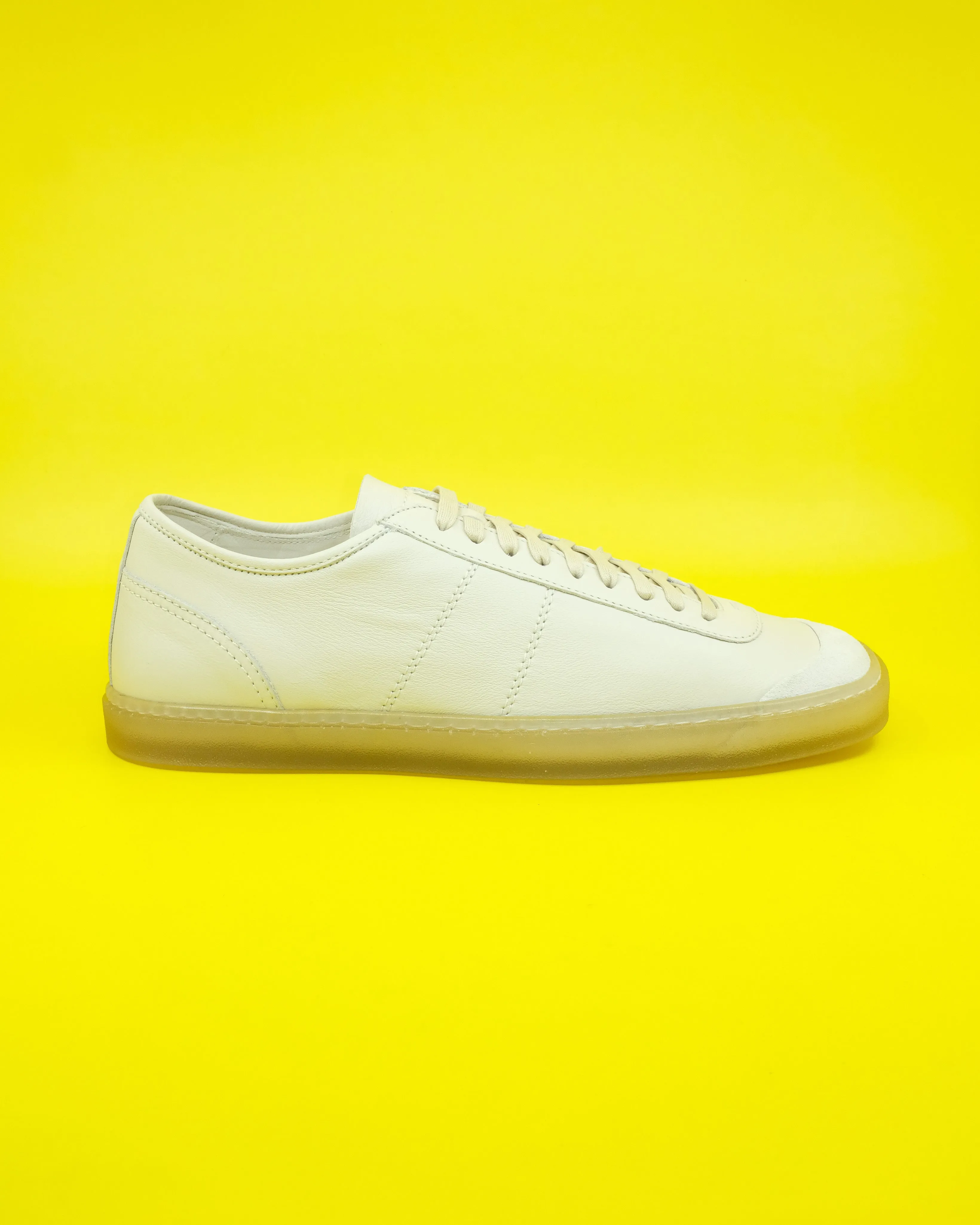 Clay White Cow Leather Linoleum Basic Laced Up Trainers