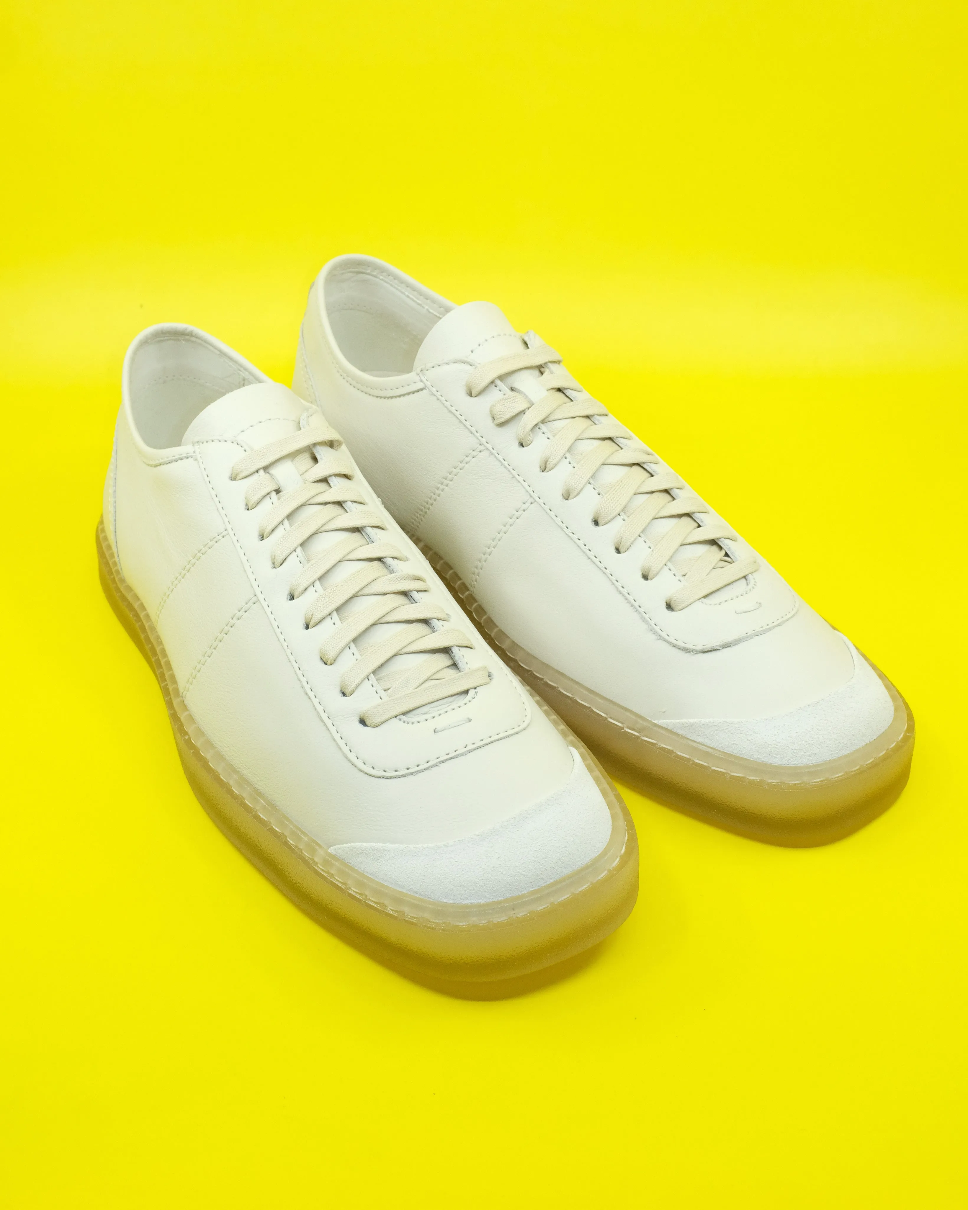 Clay White Cow Leather Linoleum Basic Laced Up Trainers