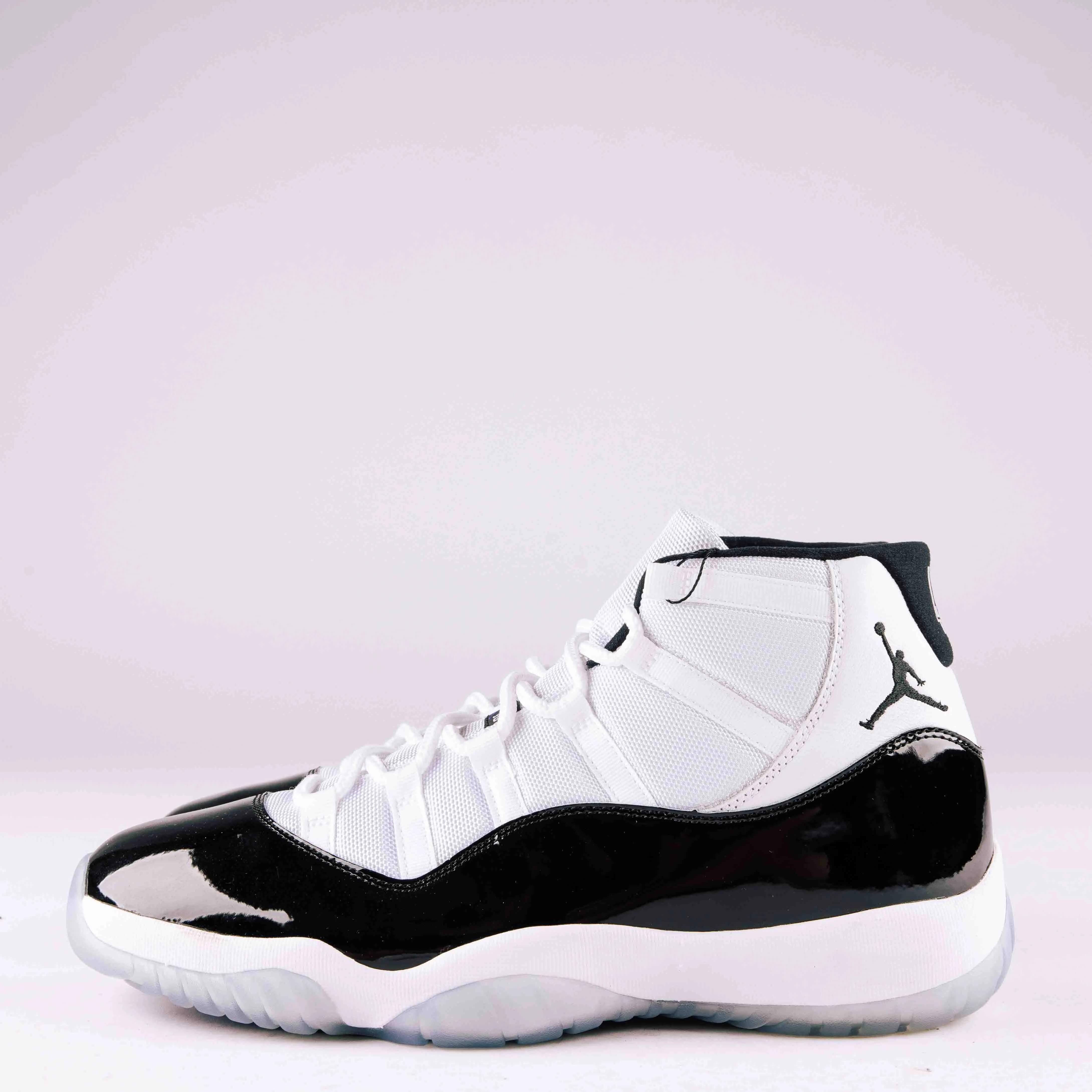 Jordan 11 Retro Concord (DS, No Box)