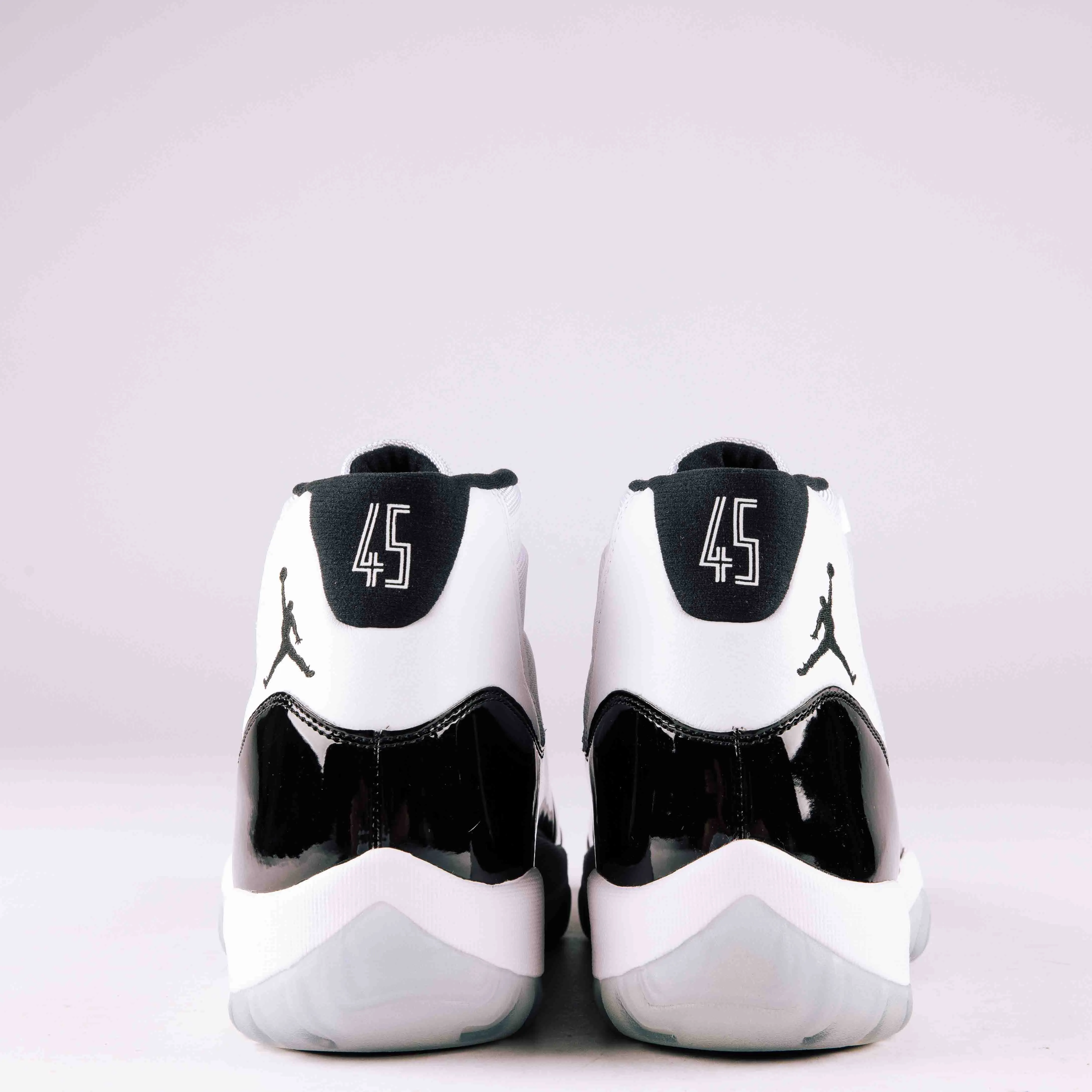 Jordan 11 Retro Concord (DS, No Box)