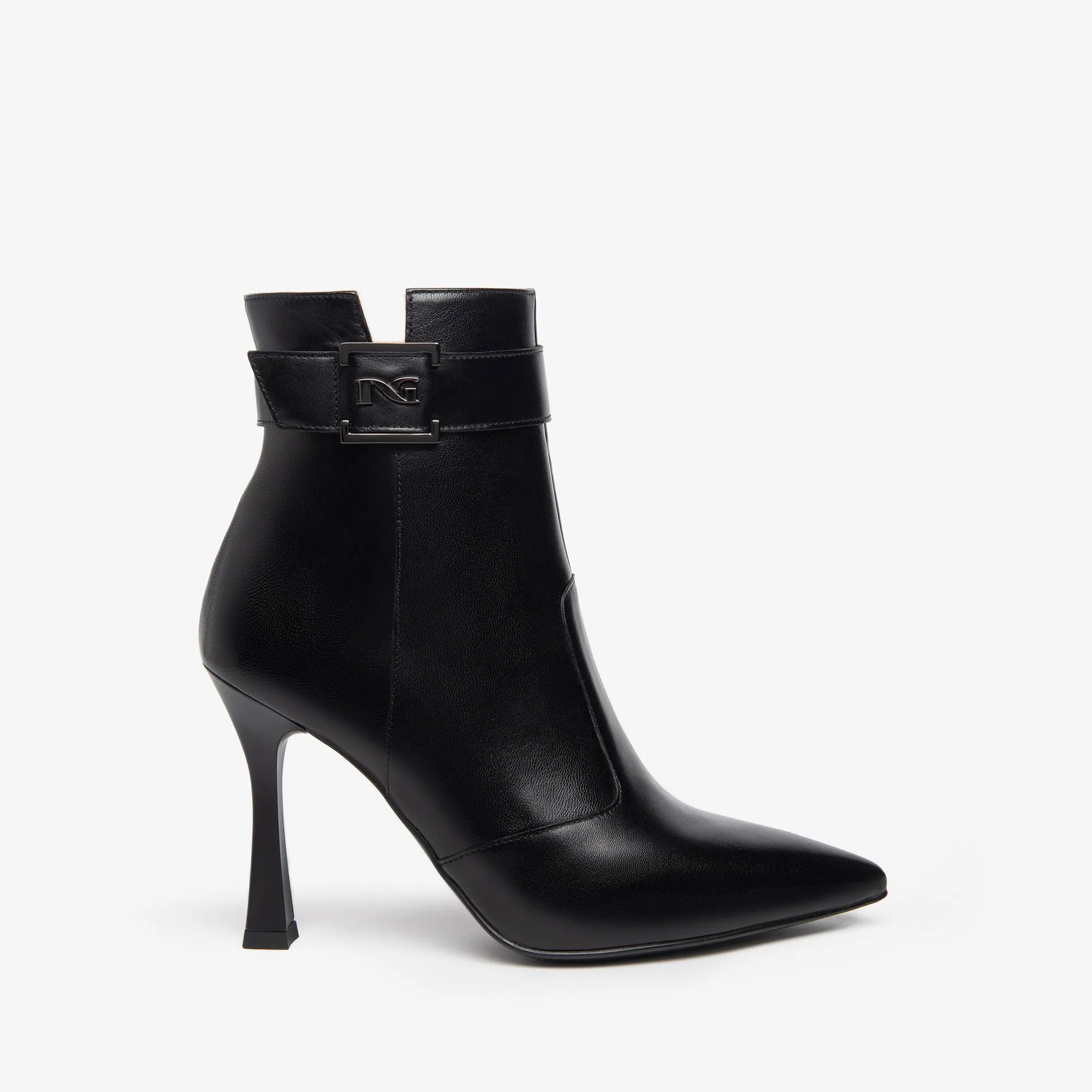 NeroGiardini Black Heeled Ankle Boot