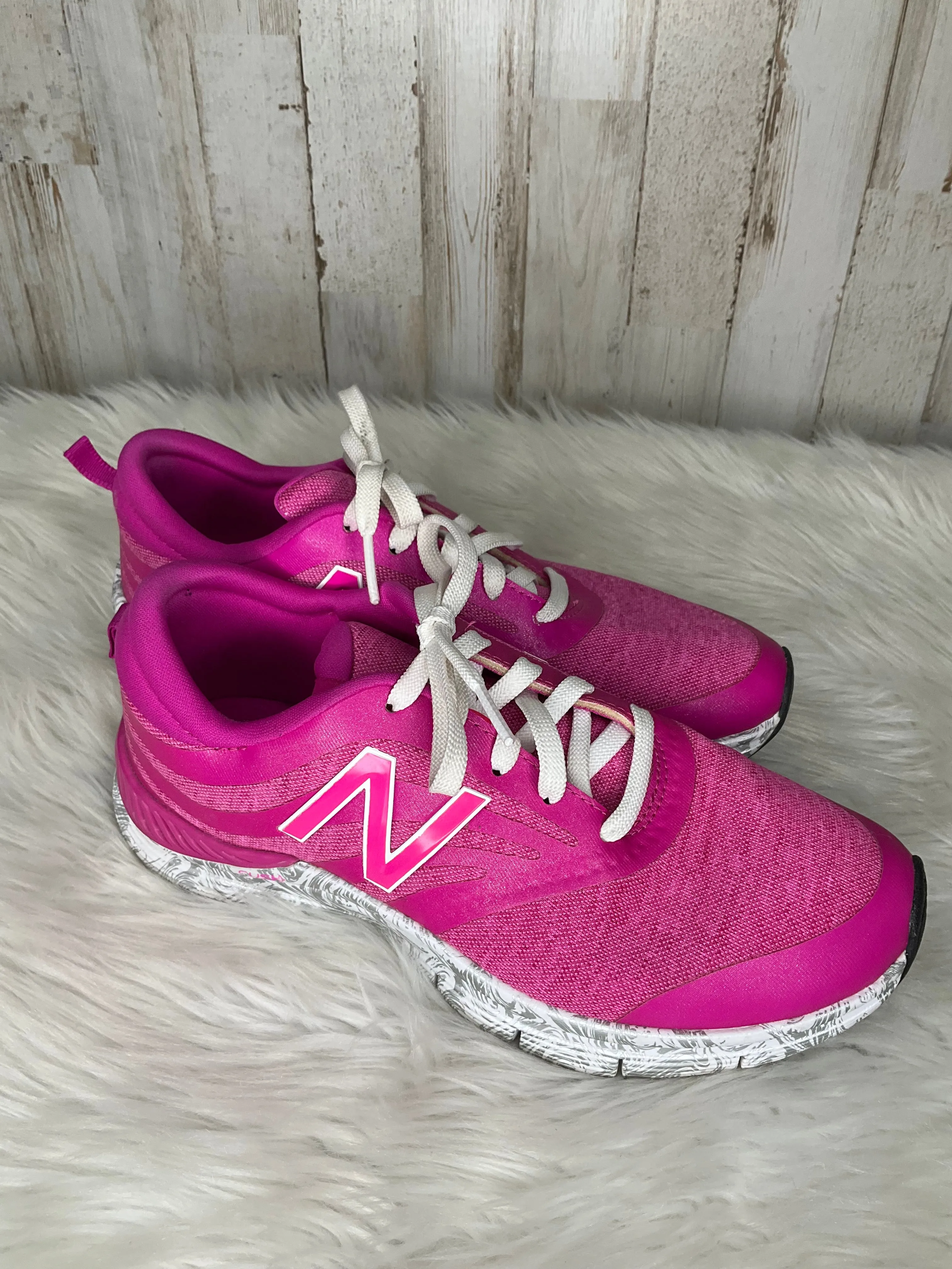 Shoes Athletic By New Balance  Size: 7