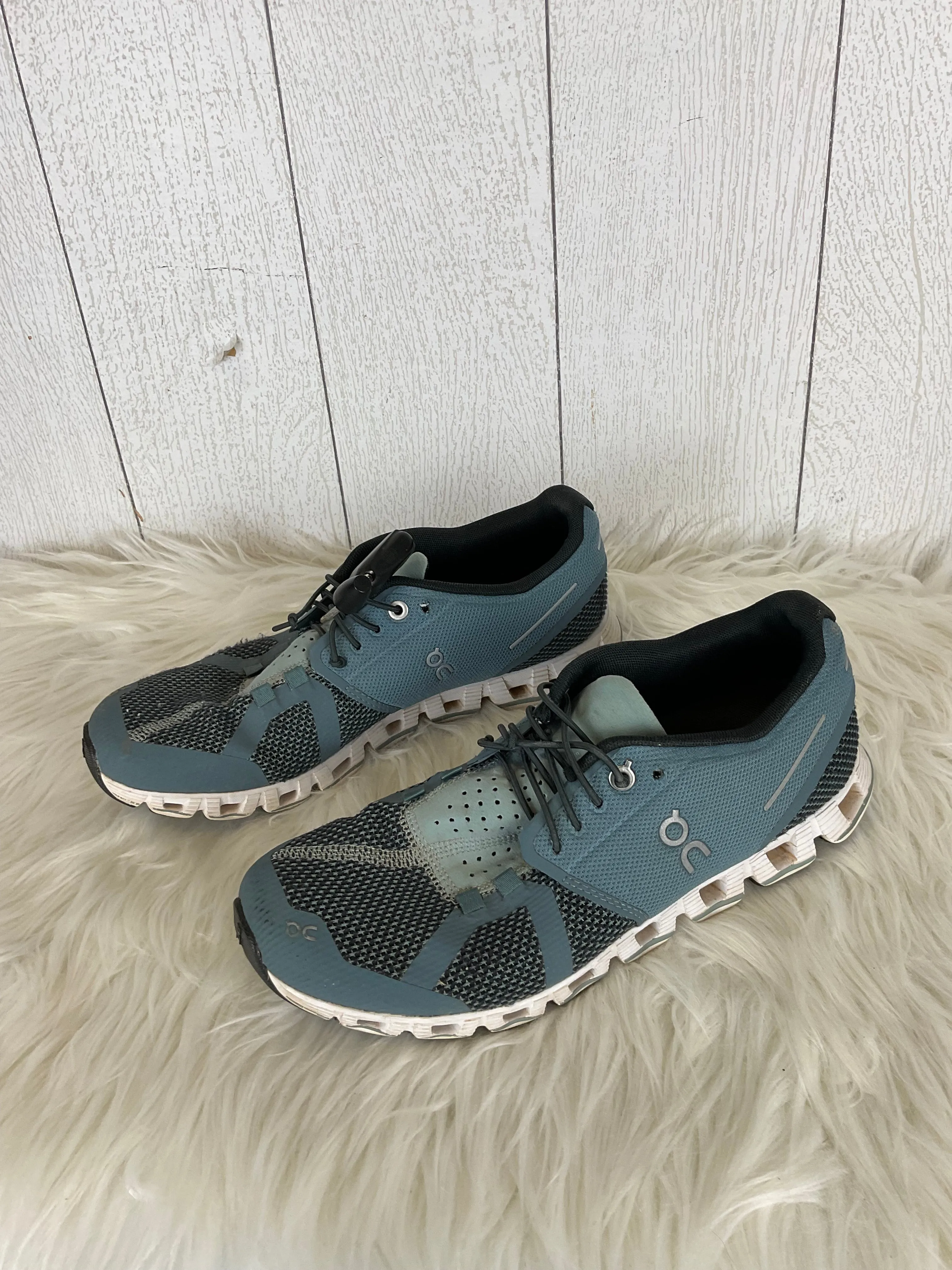 Shoes Athletic By On In Blue, Size: 8