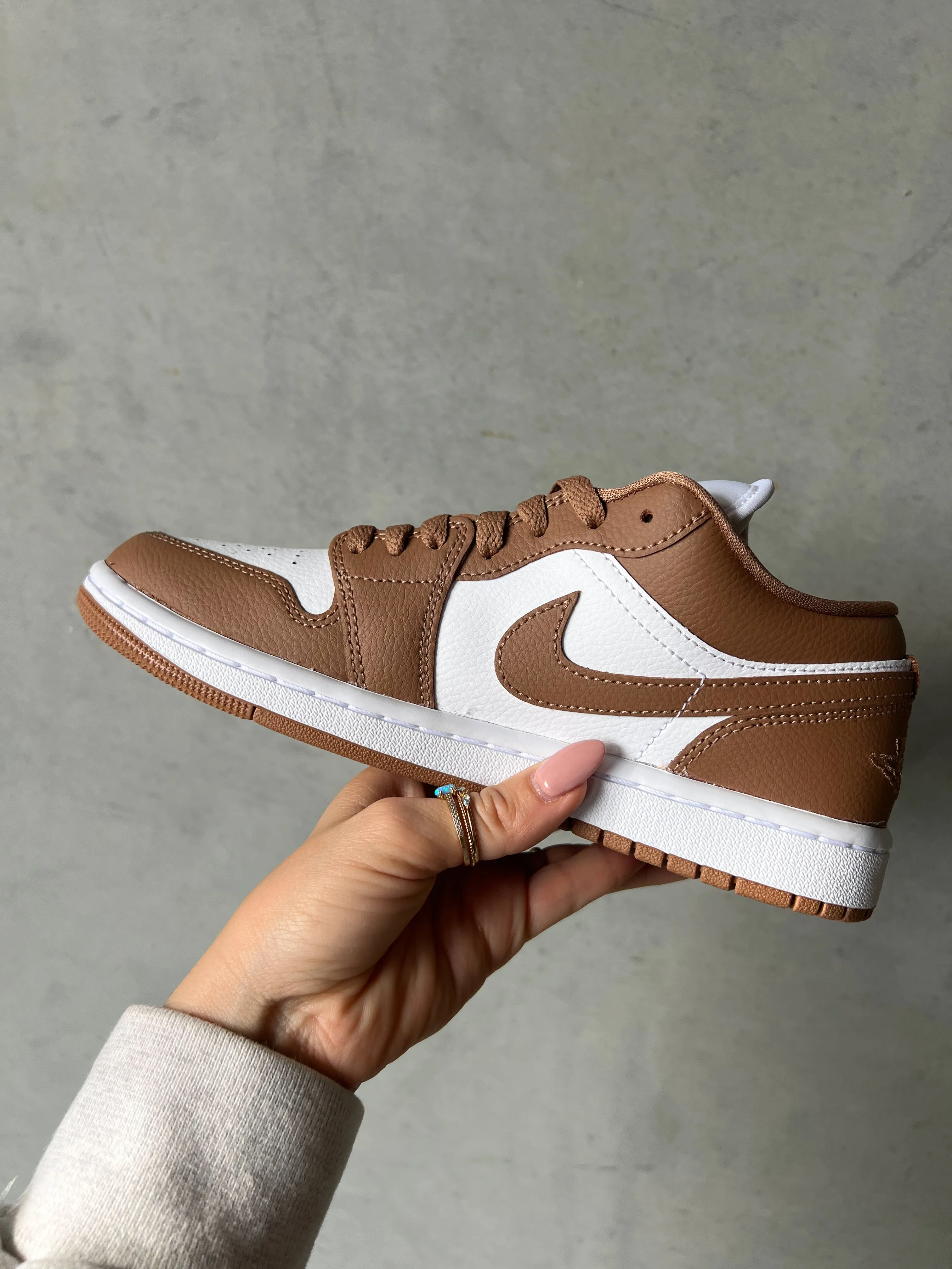 SIZE 7 Caramel Brown Gold Swarovski Women’s Air Jordan Retro 1 Low Shoes