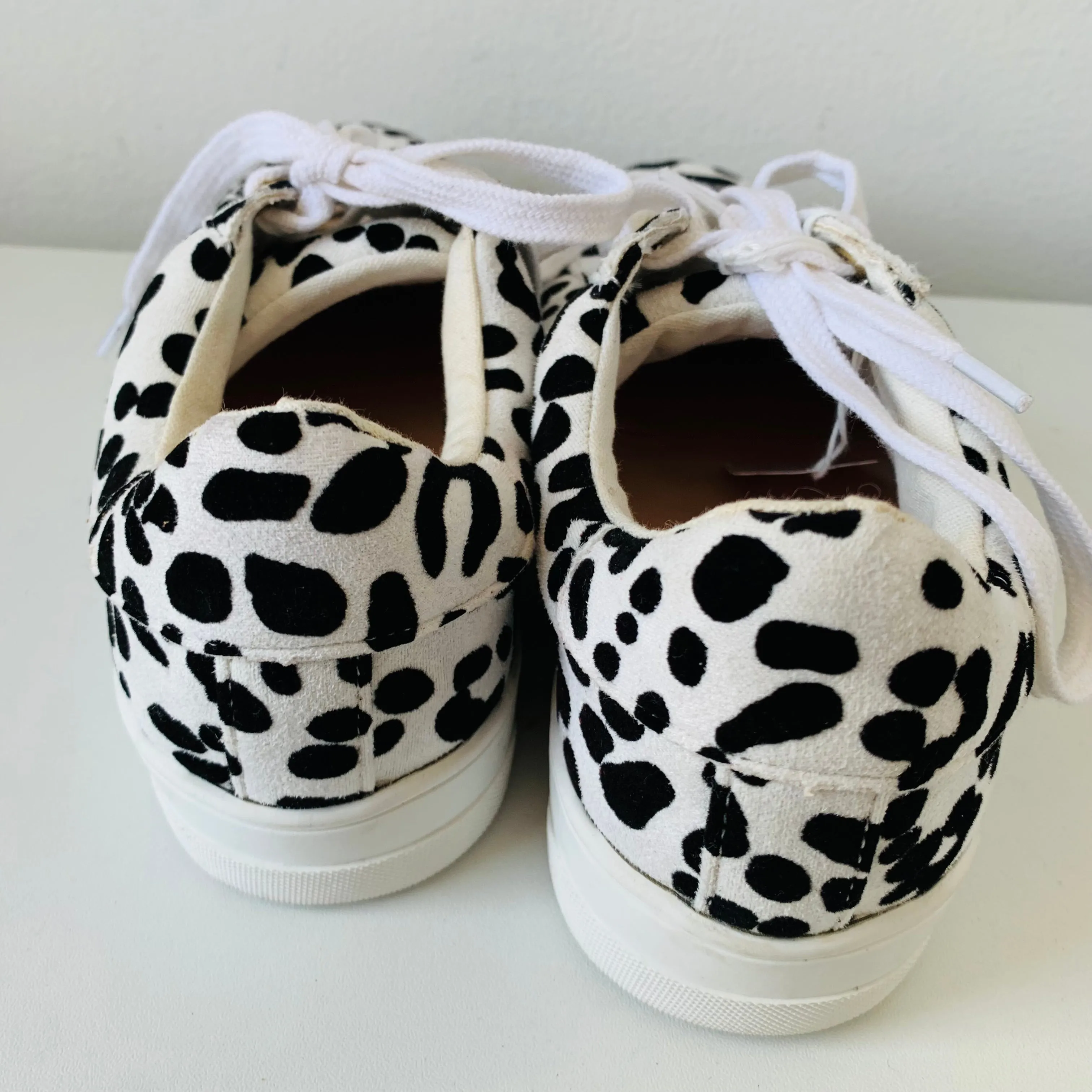 TopShop Black and White Platform Leopard Sneaker Low Top Size 6.5 NWT