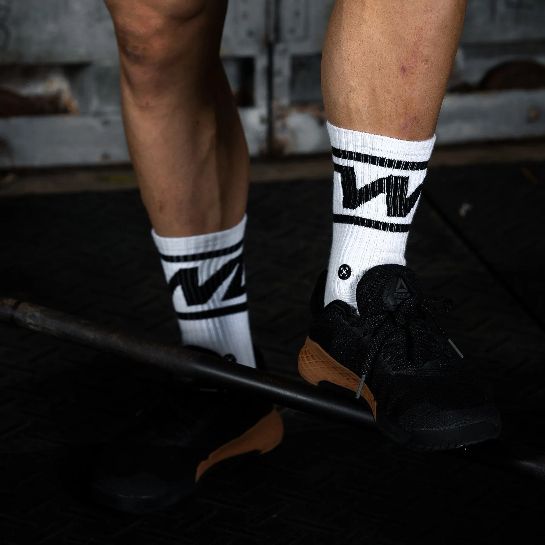 TWL - EVERYDAY CORE SOCKS - WHITE/BLACK