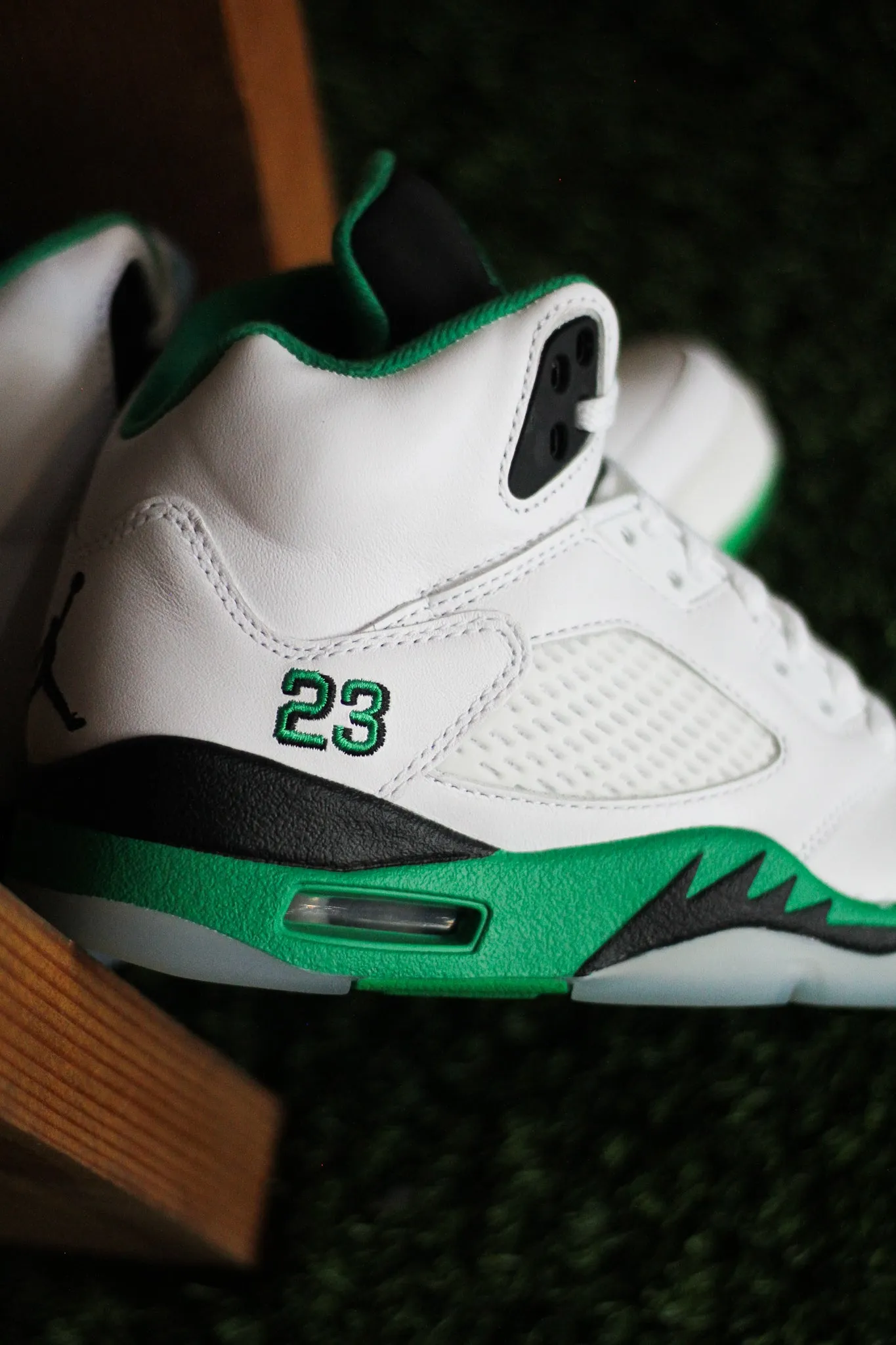 W AIR JORDAN 5 RETRO "LUCKY GREEN"