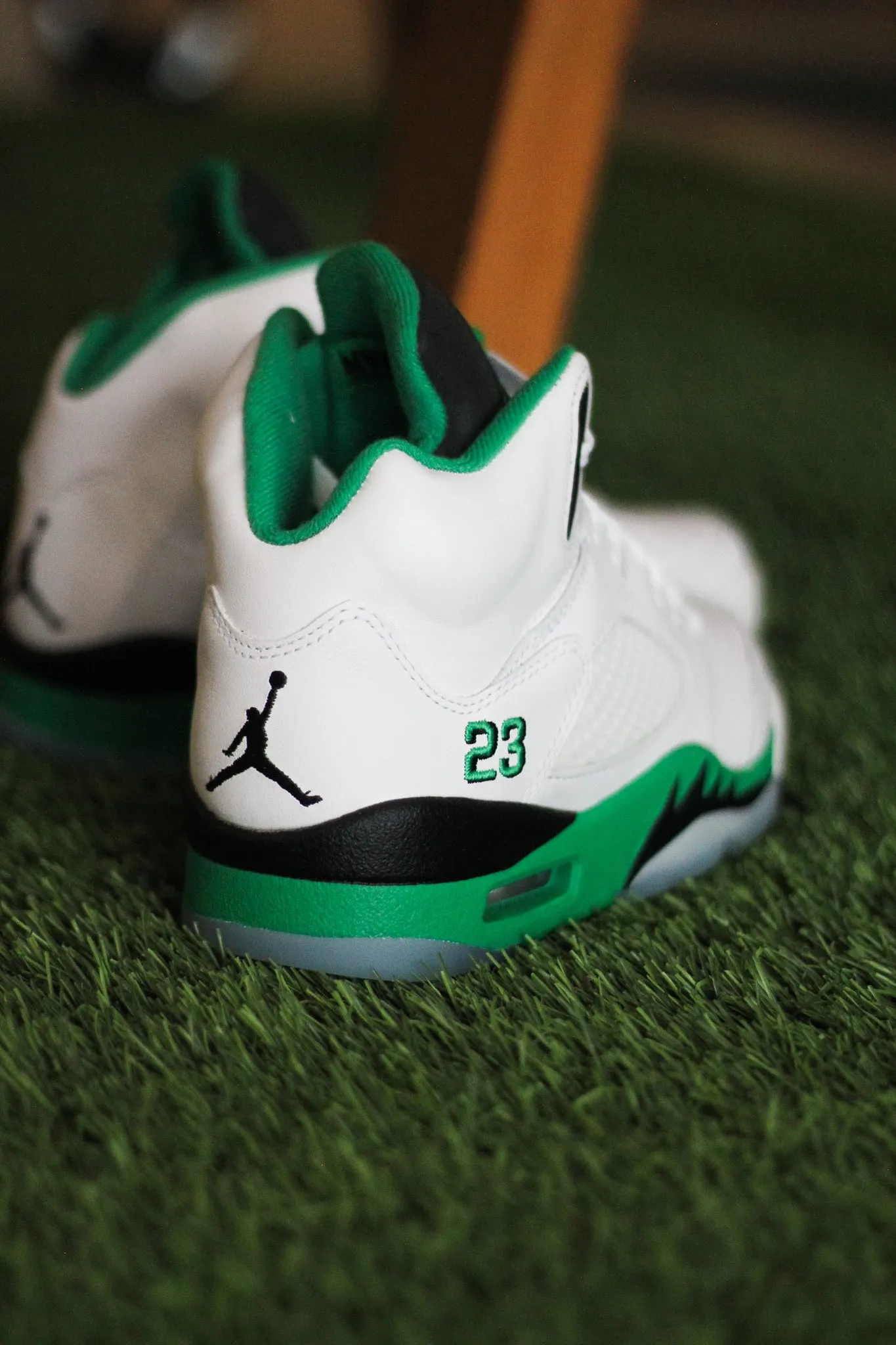 W AIR JORDAN 5 RETRO "LUCKY GREEN"